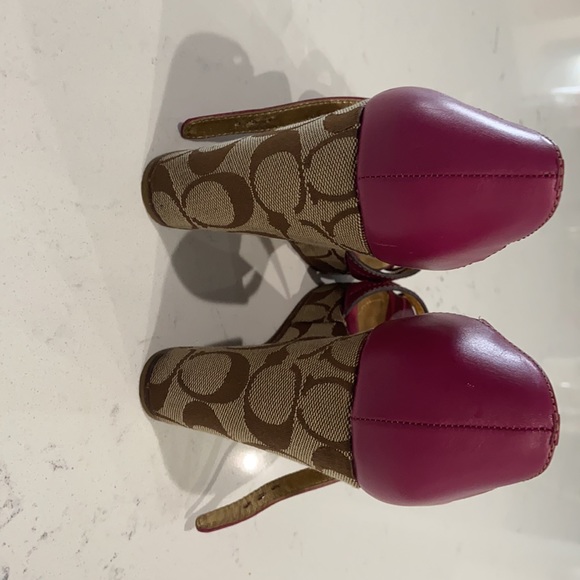 Size 8 pink and tan Coach espadrilles. - Picture 2 of 4